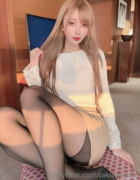 18歳のオンリーファンズ xxx 写真