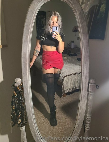 日本の女子高生OnlyFans 無料ポルノ 写真