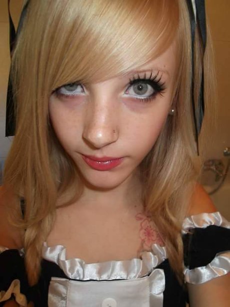 小人ヌードオンリーファンズ アダルト 画像