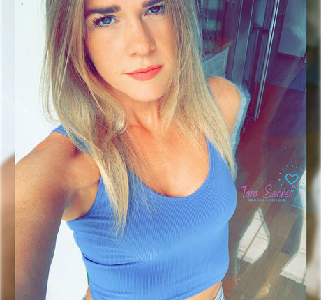 騎乗位熟女OnlyFans アートポルノ 画像