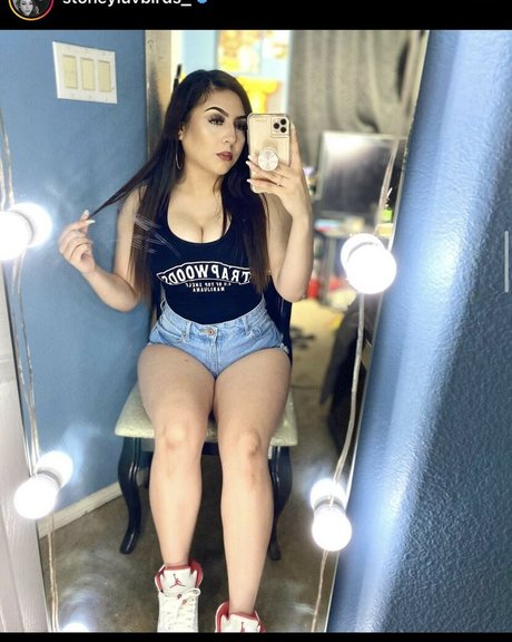 Bakedbabeeee ホット女優 写真