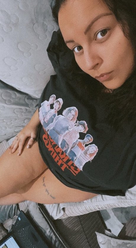 terrijaneofficial セクシーモデル 写真