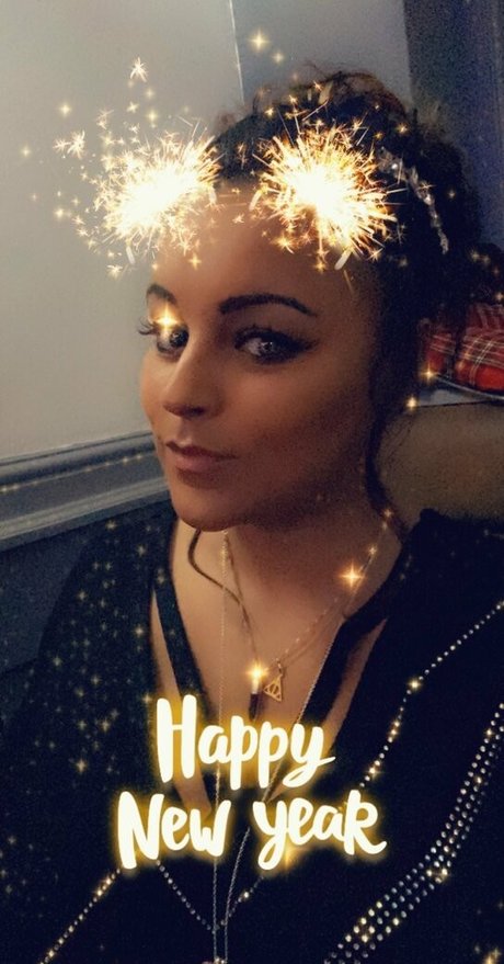 アジア人 BBC オンリーファンズ 裸 写真