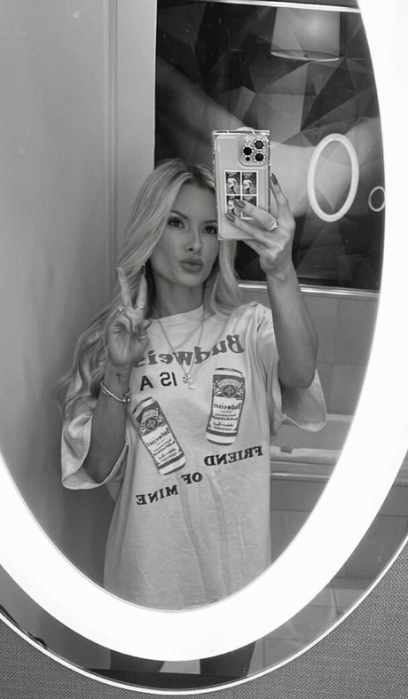 Lexxxiangel 素敵なスター 写真