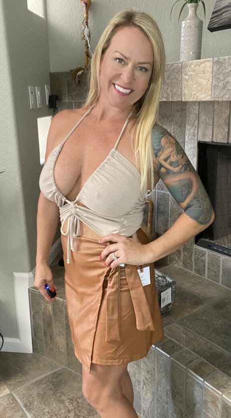 男性限定ファン 裸 ギャラリー