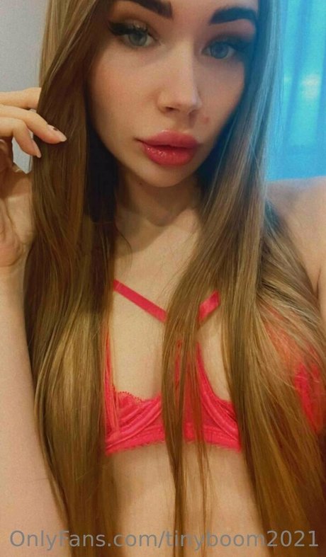 赤毛の熟女オンリーファンズ エロ 写真