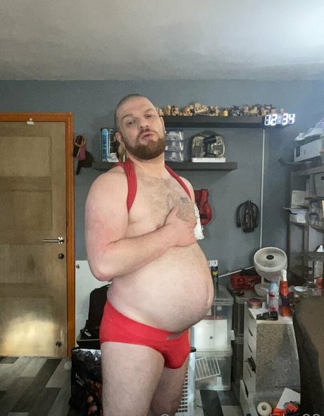 毛深い足のOnlyFans 可愛い 画像