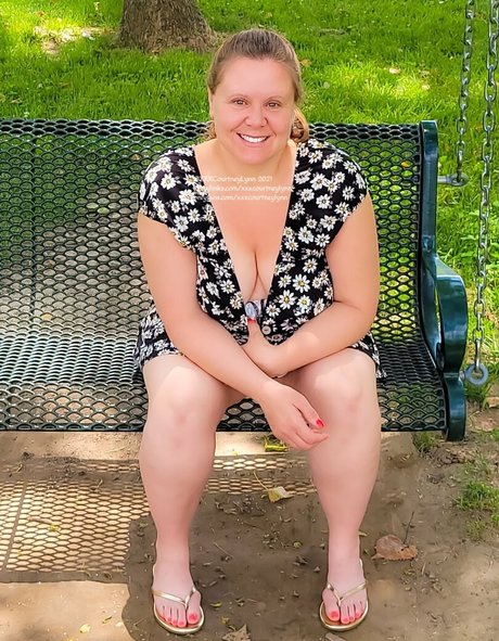 ゲイオンリーファン ヌード ギャラリー