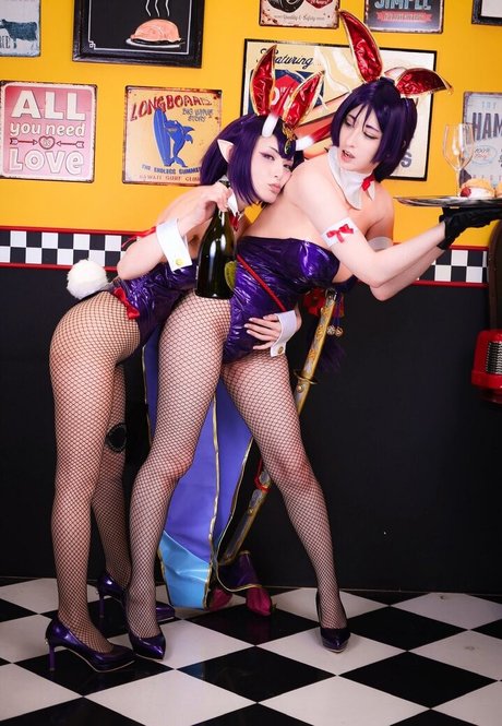 kuronomori セクシーなポルノスター 画像