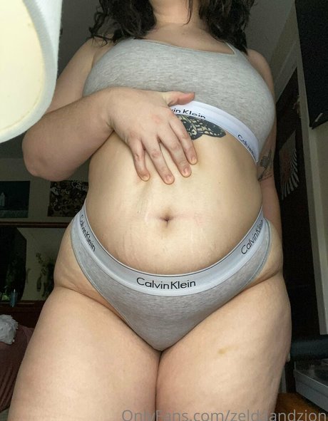 zeldaandzion 完璧なポルノスター 写真