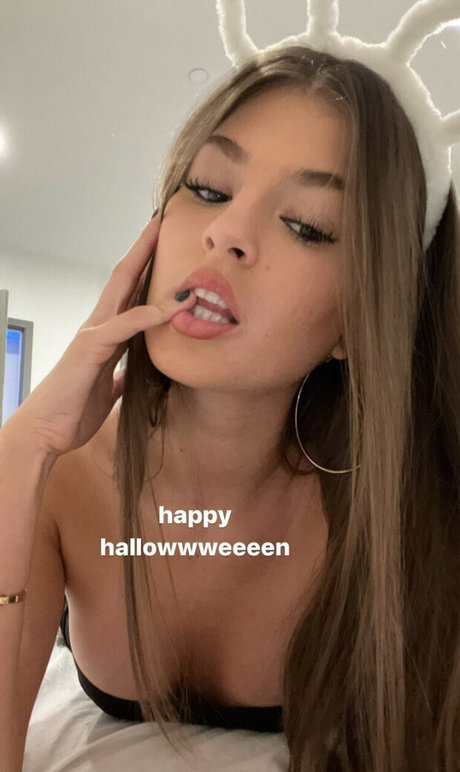 ヌード 屋外 OnlyFans 無料ヌード ギャラリー