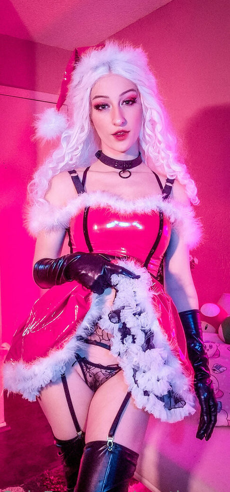 InnocentElixir かわいいポルノスター 写真