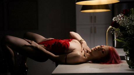 InnocentElixir ポルノスター 裸 写真