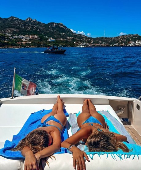 巨乳のオンリーファンズ 無料 写真