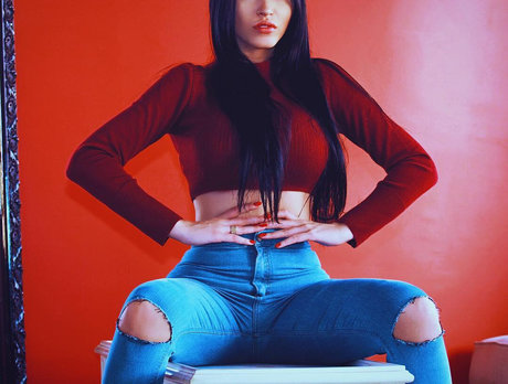 フェイシャルオンリーファンズ セクシー 写真