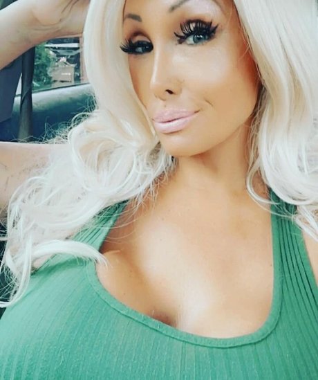 Kacey Diamonds スター xxx 画像