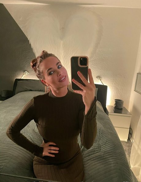 自然な赤毛のオンリーファンズ セクシー裸 アーカイブ