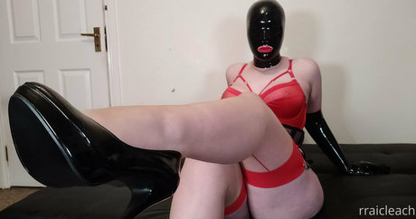 ママのアナルOnlyFans ホットxxx 画像