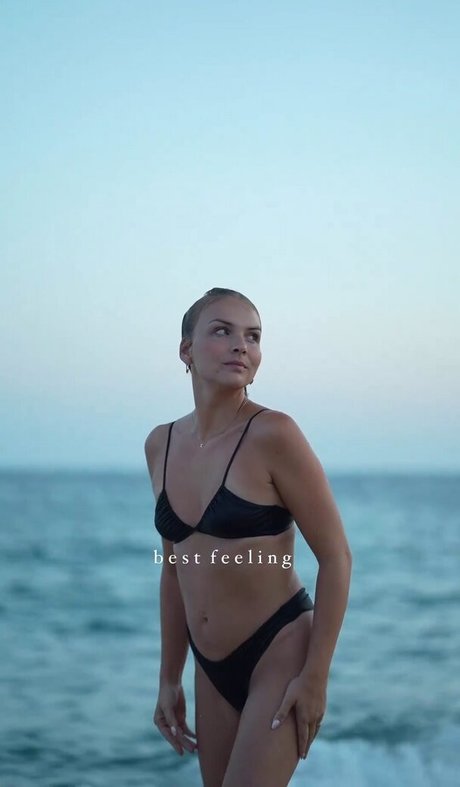 ひよこOnlyFans ポルノグラフィック 写真