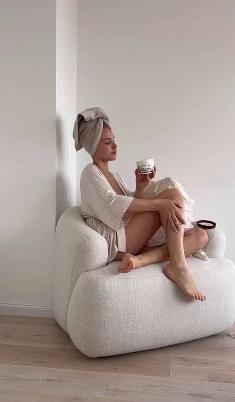 ワークアウト オンリーファンズ 無料 写真