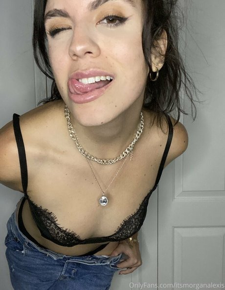 JOIアジアンOnlyFans セクシーヌード 画像