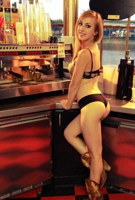 赤毛のソロOnlyFans ベスト 写真