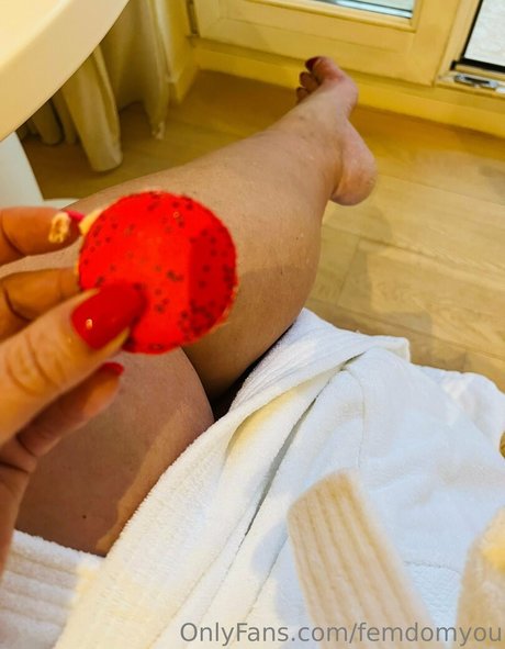 熟女のおまんこオンリーファンズ ホットxxx 写真