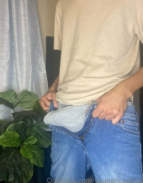 youngricanfree HDスター 写真