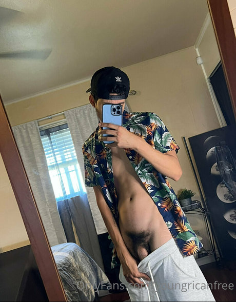 youngricanfree かわいいスター 写真