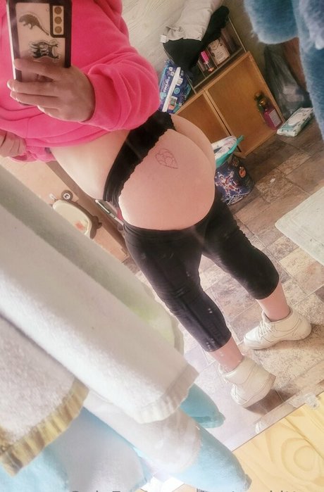 wetasskitten アダルトモデル 画像