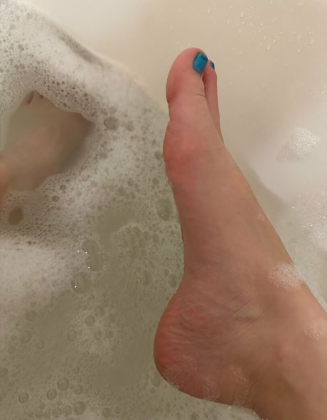 amelia blake 裸の女優 ギャラリー