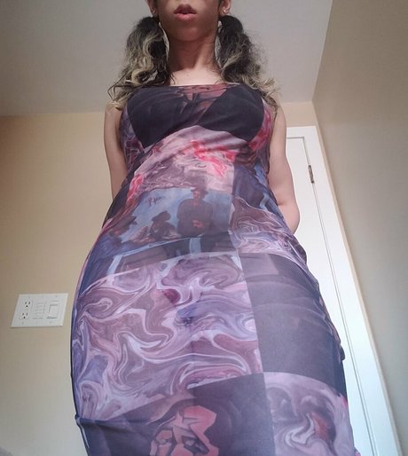 裸の熟女オンリーファンズ ヌード 写真