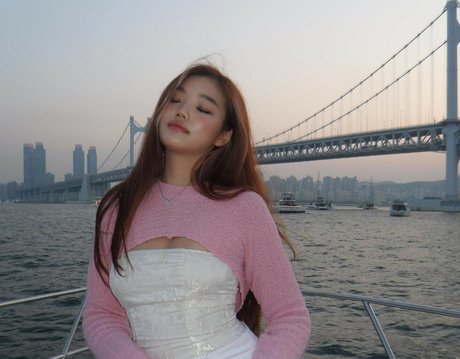 Annxhy 完璧なスター ギャラリー