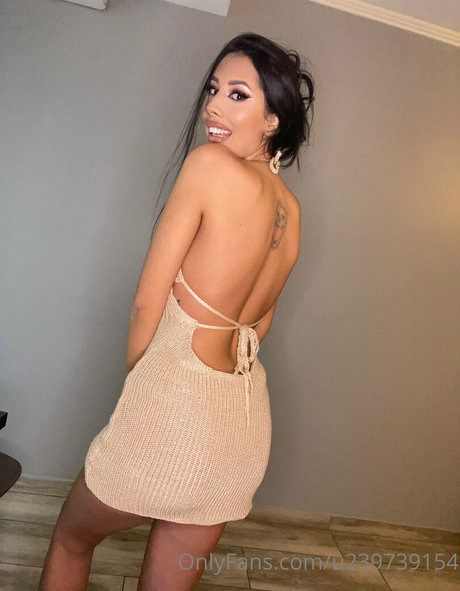 パウグプリンセスOnlyFans えろた 写真