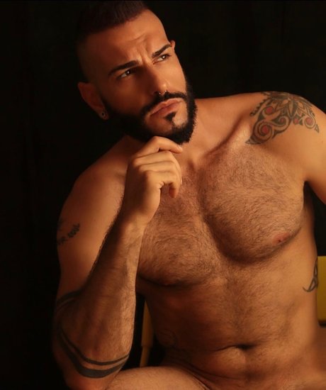 _ALEX OWEN_ 美しいモデル 写真