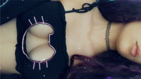 Delta_ エロティックなスター ギャラリー