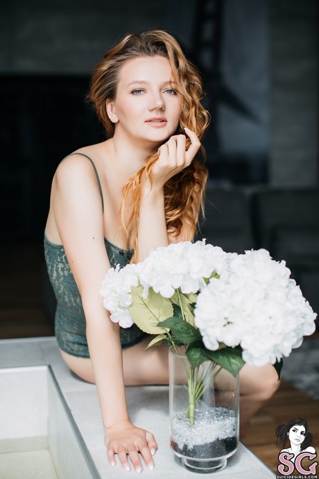 Okkatana 独占スター ギャラリー