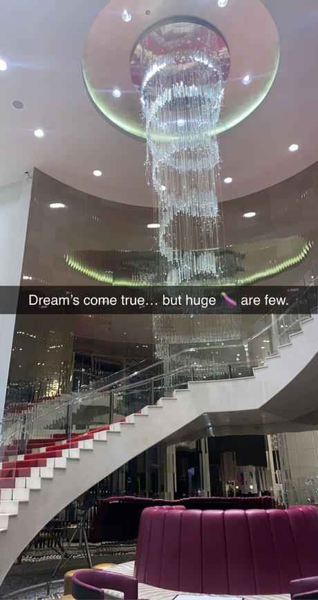 HugeDream 独占モデル 写真