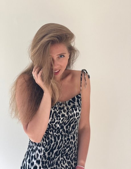 Only Fashion スター ヌード 写真