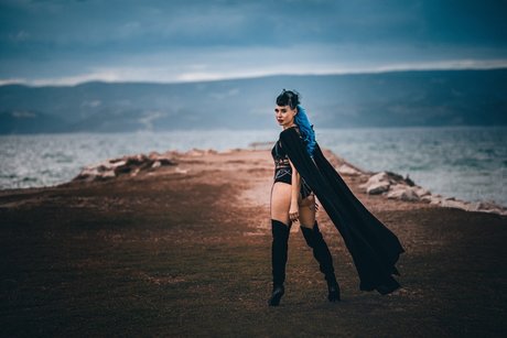 Countess Einfalt アート女優 写真