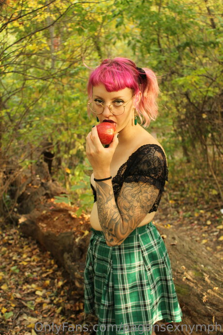 オルタナティブカウガールOnlyFans 無料ヌード 写真