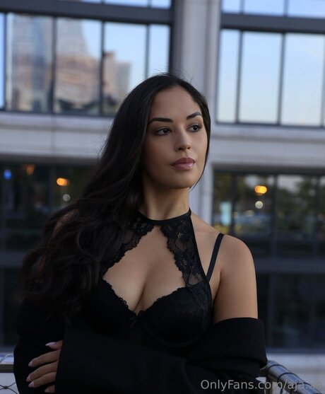 Aja ポルノスター HD ギャラリー