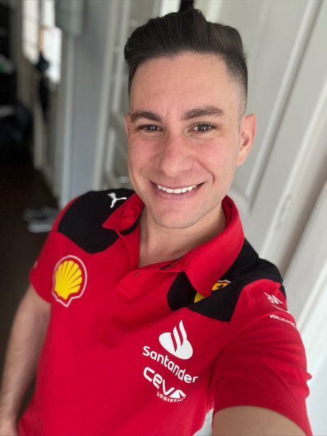 巨乳のマンコOnlyFans セクシーヌード 写真