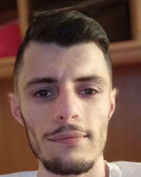 Giuseppe Simmarano かわいいスター 写真