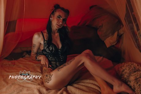 Peng_ ヌードモデル 画像