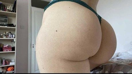 peachysens セックス女優 写真