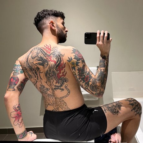 Fip アダルトスター ギャラリー