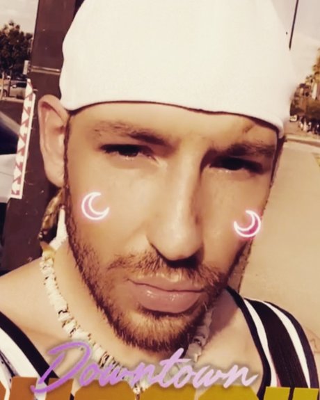 _Tae ty Plea ure z_ 最高のスター 画像