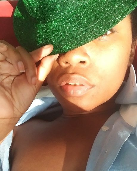 Playful fetish 素敵な女優 写真