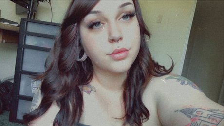 Mito Chondria Kaylyn_ ポルノスター ヌード 画像